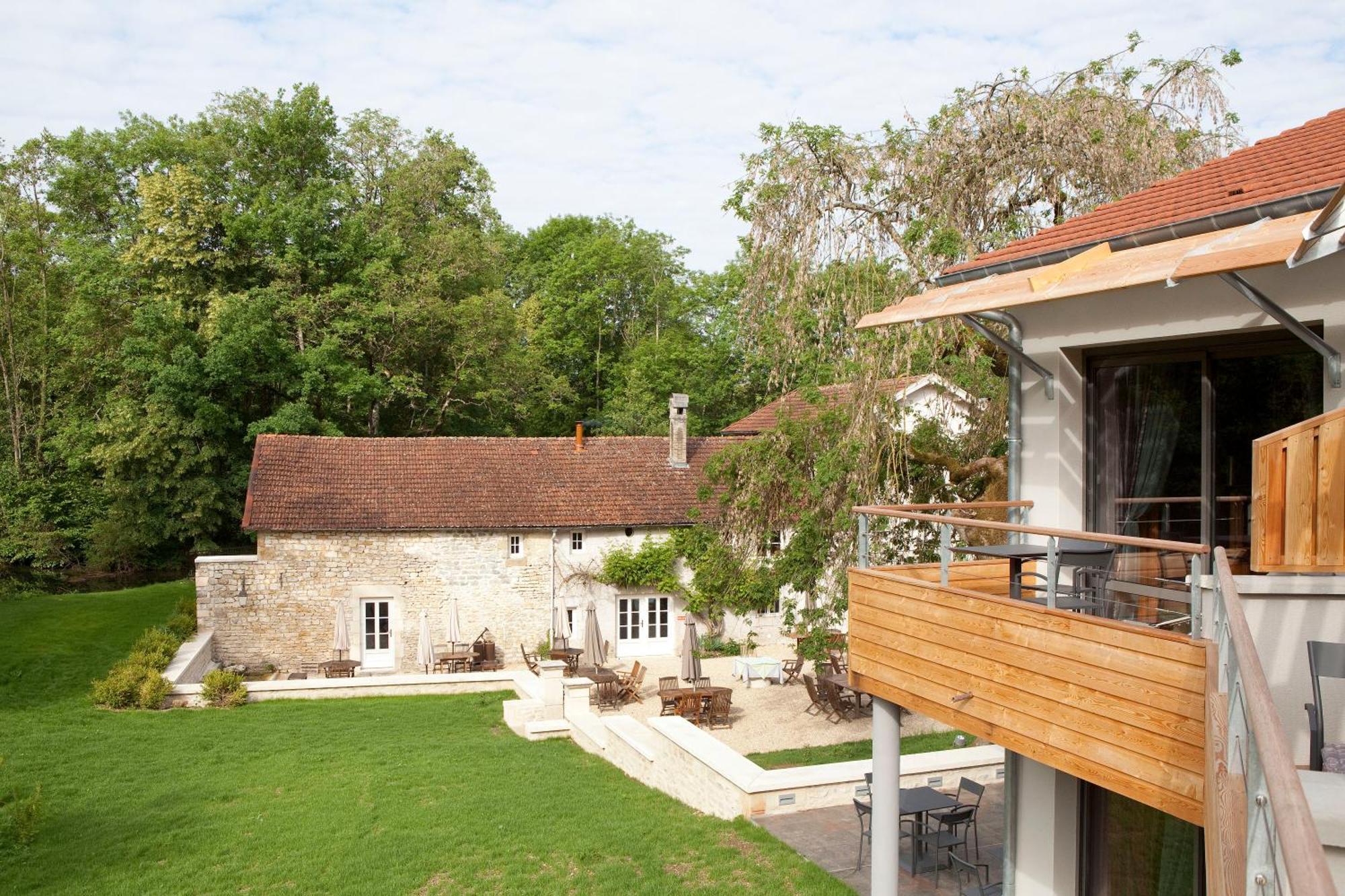 Hotel Logis La Source Bleue Gudmont-Villiers Exterior foto